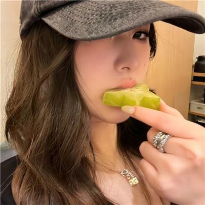 很久没有敬我了妳